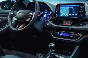 Фото Hyundai Ай 30 - интерьер и экстерьер
