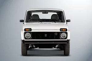 Фото Lada Niva Legend 3дв - интерьер и экстерьер