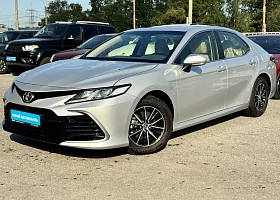 купить Toyota Camry