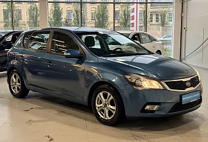 купить Кия Ceed 2011, автосалон автоцентр