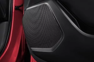 Фото Toyota Highlander - интерьер и экстерьер