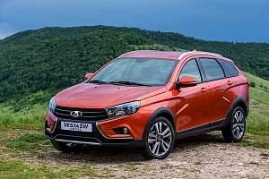 Фото Lada Vesta SW Cross - интерьер и экстерьер