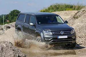 Фото Volkswagen Амарок - интерьер и экстерьер