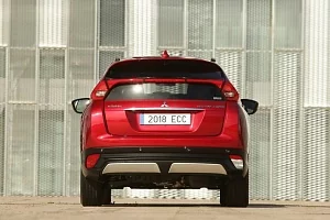 Фото Mitsubishi Eclipse Cross - интерьер и экстерьер