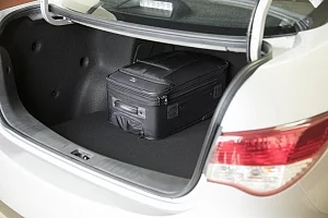 Фото Nissan Almera - интерьер и экстерьер