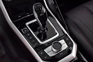 Фото HAIMA 8С - интерьер и экстерьер