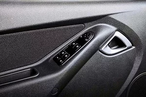 Фото Lada Granta Hatchback - интерьер и экстерьер
