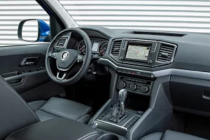 Фото Volkswagen Амарок - интерьер и экстерьер