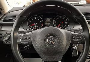 купить Фольксваген Passat 2014, автосалон автоцентр