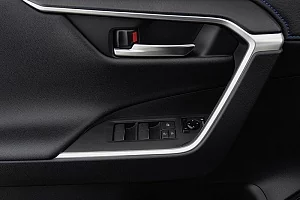 Фото Toyota Rav 4 - интерьер и экстерьер