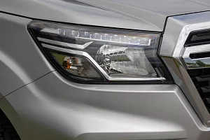 Фото Dongfeng DF6 - интерьер и экстерьер