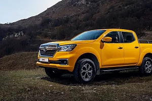 Фото Dongfeng DF6 - интерьер и экстерьер