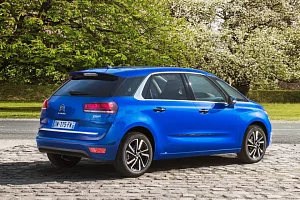 Фото Citroën C4 Picasso - интерьер и экстерьер