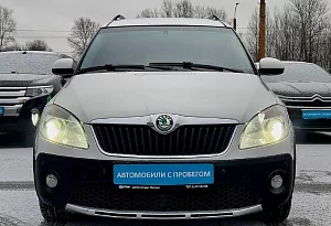 купить Шкода Roomster 2011, автосалон автоцентр