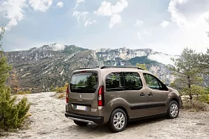 Фото Citroën Berlingo multispace - интерьер и экстерьер