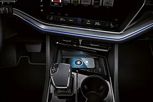 Фото Volkswagen Touareg - интерьер и экстерьер