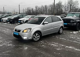 купить Kia Rio
