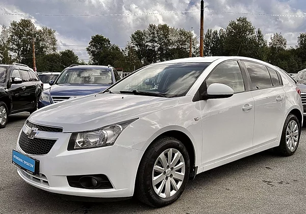 купить подержанный Cruze 2012 года