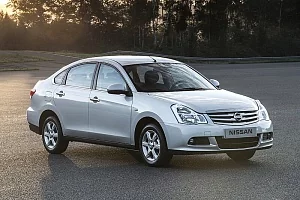 Фото Nissan Almera - интерьер и экстерьер