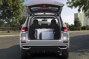 Фото Haval М6 - интерьер и экстерьер