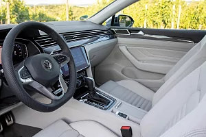 Фото Volkswagen Пассат Олтрек - интерьер и экстерьер