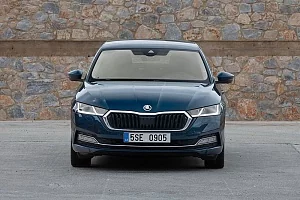 Фото Skoda Octavia new - интерьер и экстерьер
