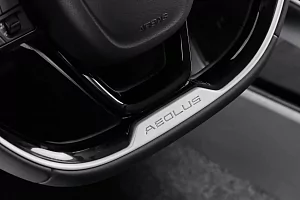 Фото Dongfeng Аеолус Шайн Макс - интерьер и экстерьер