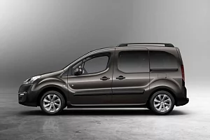 Фото Peugeot Партнер Кросвей - интерьер и экстерьер