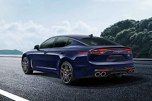 Фото Kia Stinger - интерьер и экстерьер