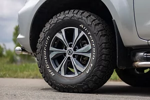 Фото Dongfeng DF6 - интерьер и экстерьер