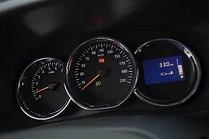 Фото Renault Dokker Stepway - интерьер и экстерьер