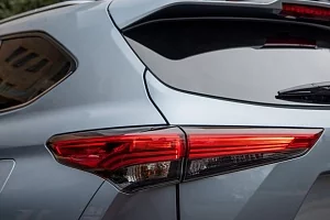 Фото Toyota Highlander - интерьер и экстерьер