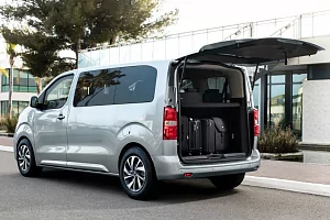 Фото Citroën Spacetourer - интерьер и экстерьер