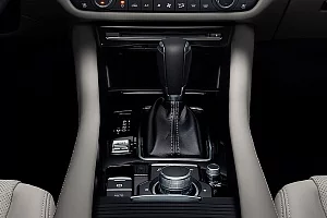 Фото Mazda 6 sedan - интерьер и экстерьер