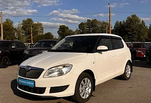 купить Шкода Fabia 2014, автосалон автоцентр
