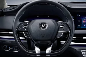 Фото Changan CS 95-2023 - интерьер и экстерьер