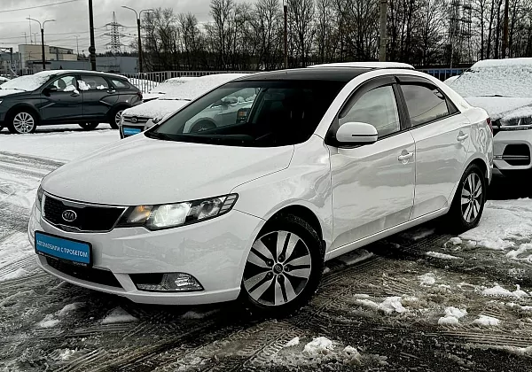купить подержанный Cerato 2013 года