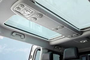 Фото Opel Zafira Life - интерьер и экстерьер