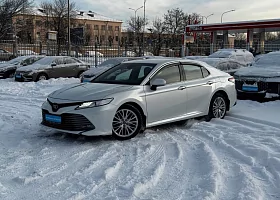 купить Toyota Camry
