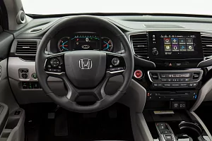 Фото Honda Pilot - интерьер и экстерьер