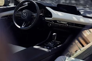 Фото Mazda Три - интерьер и экстерьер