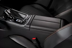 Фото Dongfeng Аеолус Шайн Макс - интерьер и экстерьер