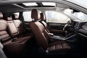 Фото Renault Koleos - интерьер и экстерьер