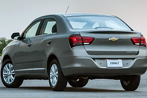 Фото Chevrolet Cobalt - интерьер и экстерьер