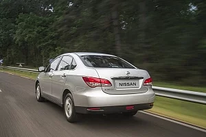 Фото Nissan Almera - интерьер и экстерьер