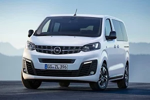 Фото Opel Zafira Life - интерьер и экстерьер