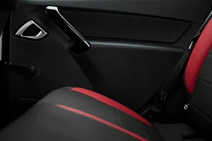Фото Lada Гранта Спорт Лифтбэк - интерьер и экстерьер