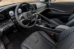 Фото Hyundai Elantra - интерьер и экстерьер