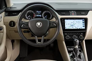 Фото Skoda Октавия Комби - интерьер и экстерьер