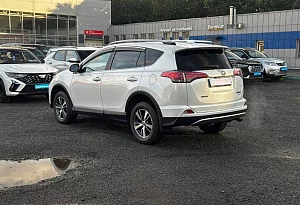 купить Тойота RAV4 2018, автосалон автоцентр